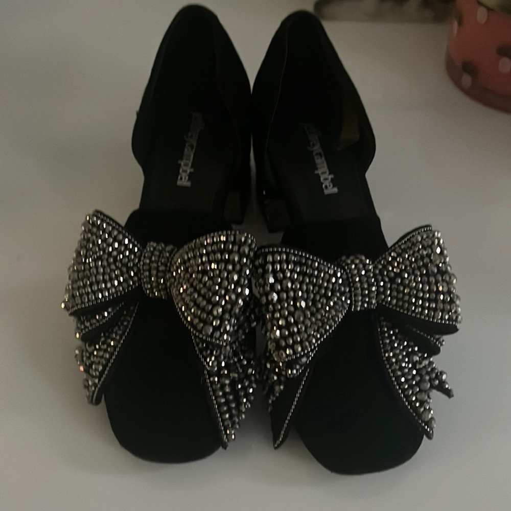 black heels never worn bow ties